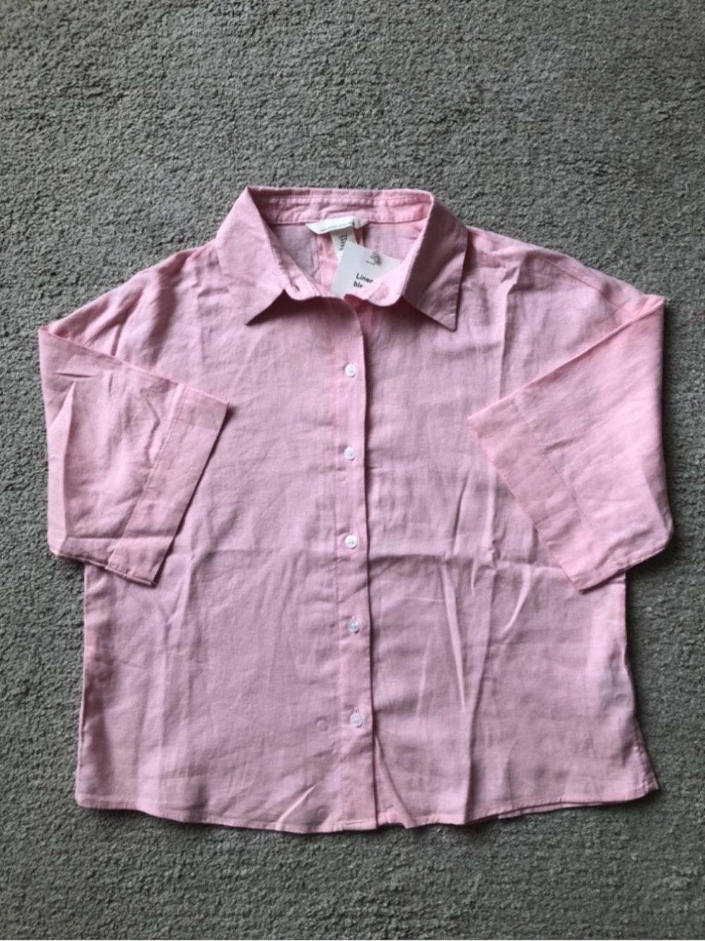 H& M Linen Blend Cropped Short Sleeve Shirt.NWT.